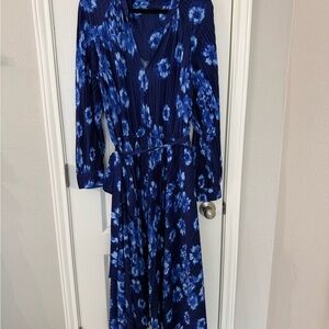 Blue Floral Long Sleeve Dress
